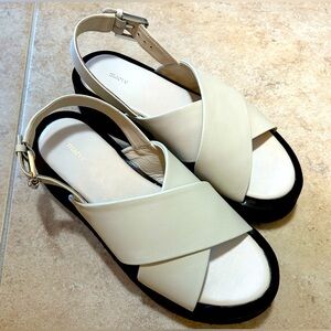 NWT🌷Anthropologie MAEVE 1.75” Platform Sandals